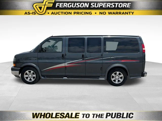 Used 2014 Gray GMC Upfitter image 4