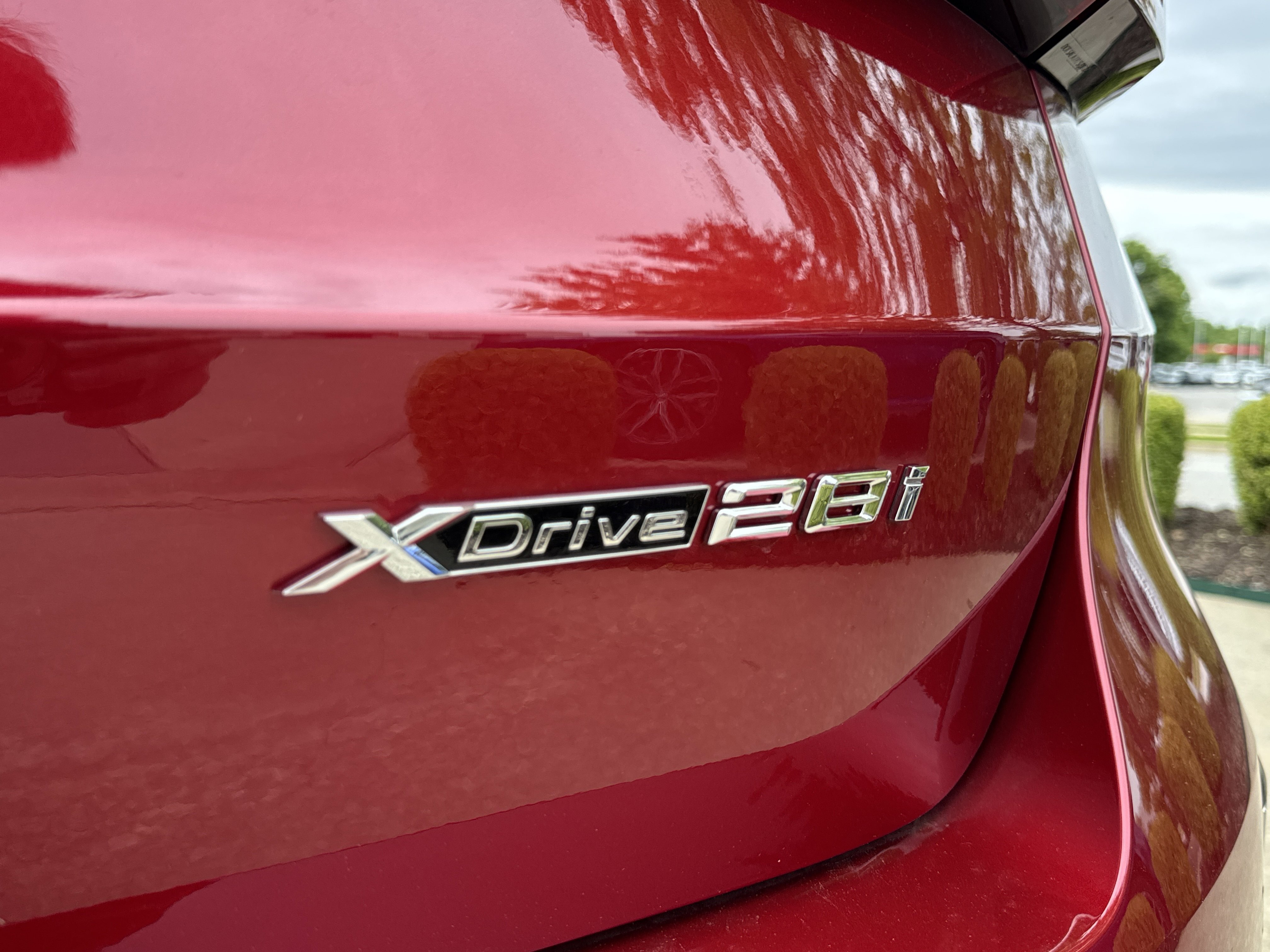 New 2026 VEGAS RED BMW xDrive28i image 7