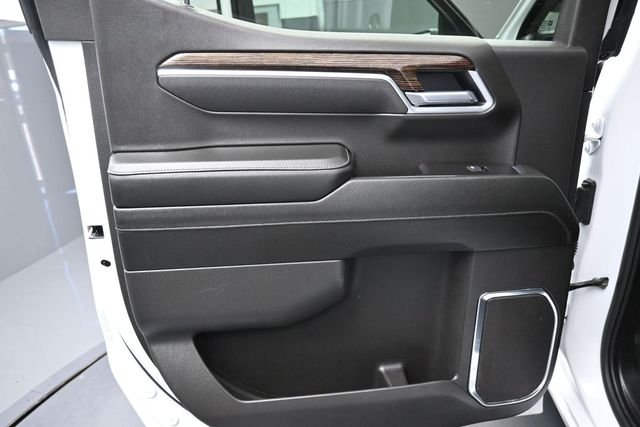 2025 GMC Sierra 1500 Elevation - Photo 12