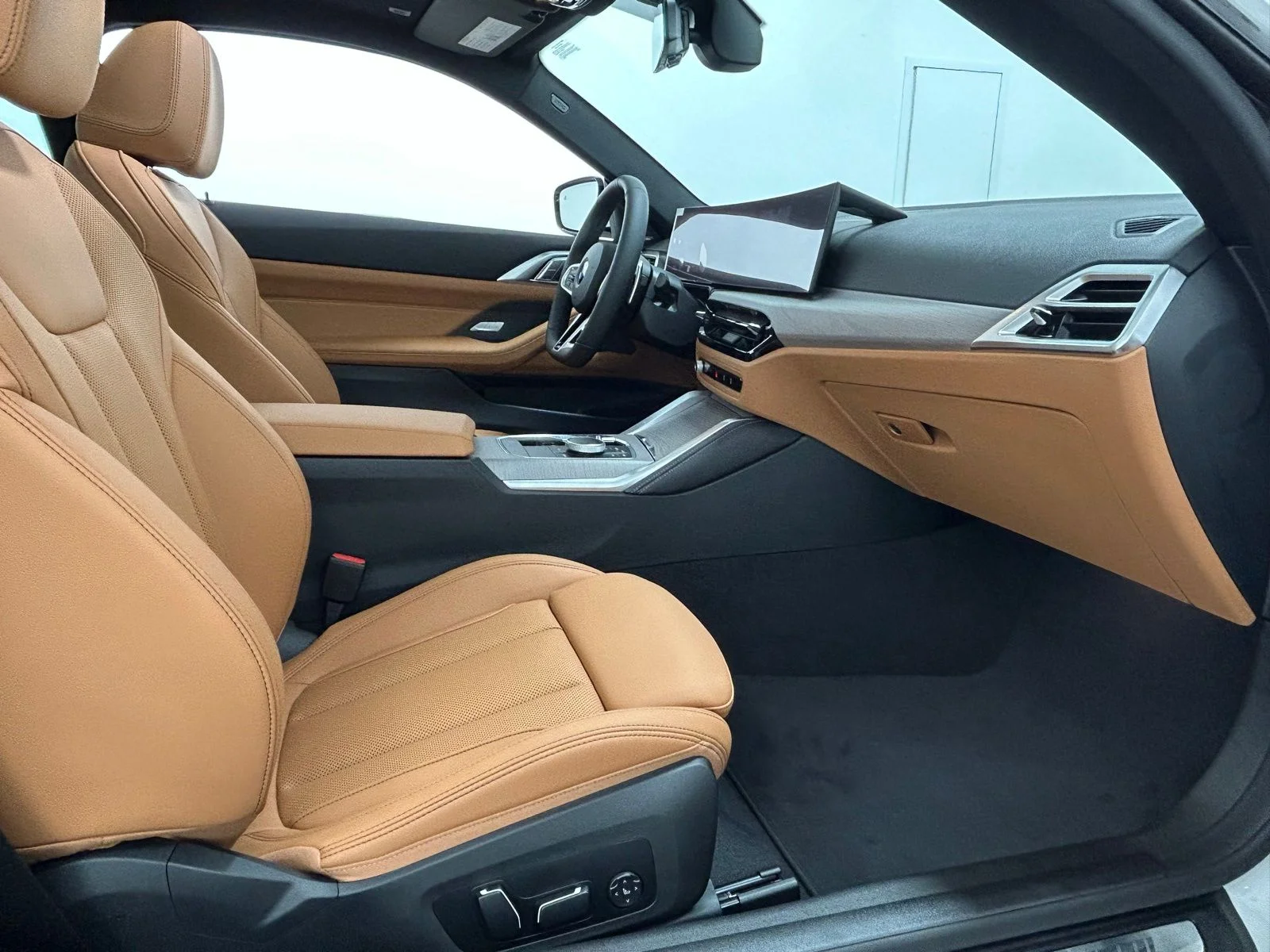 2026 BMW 4 Series 430i - Photo 38