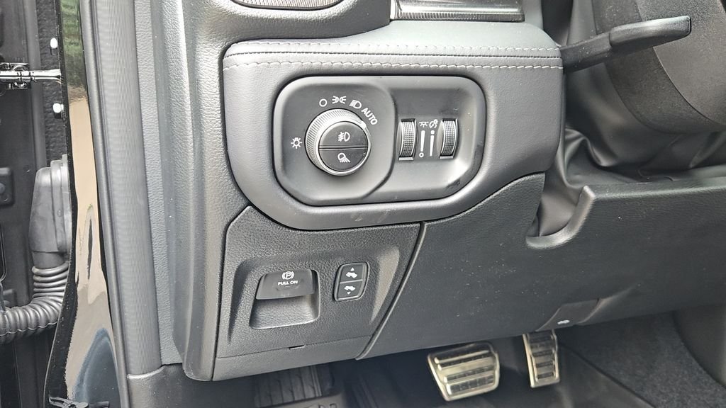 2026 RAM 1500 RHO - Photo 12