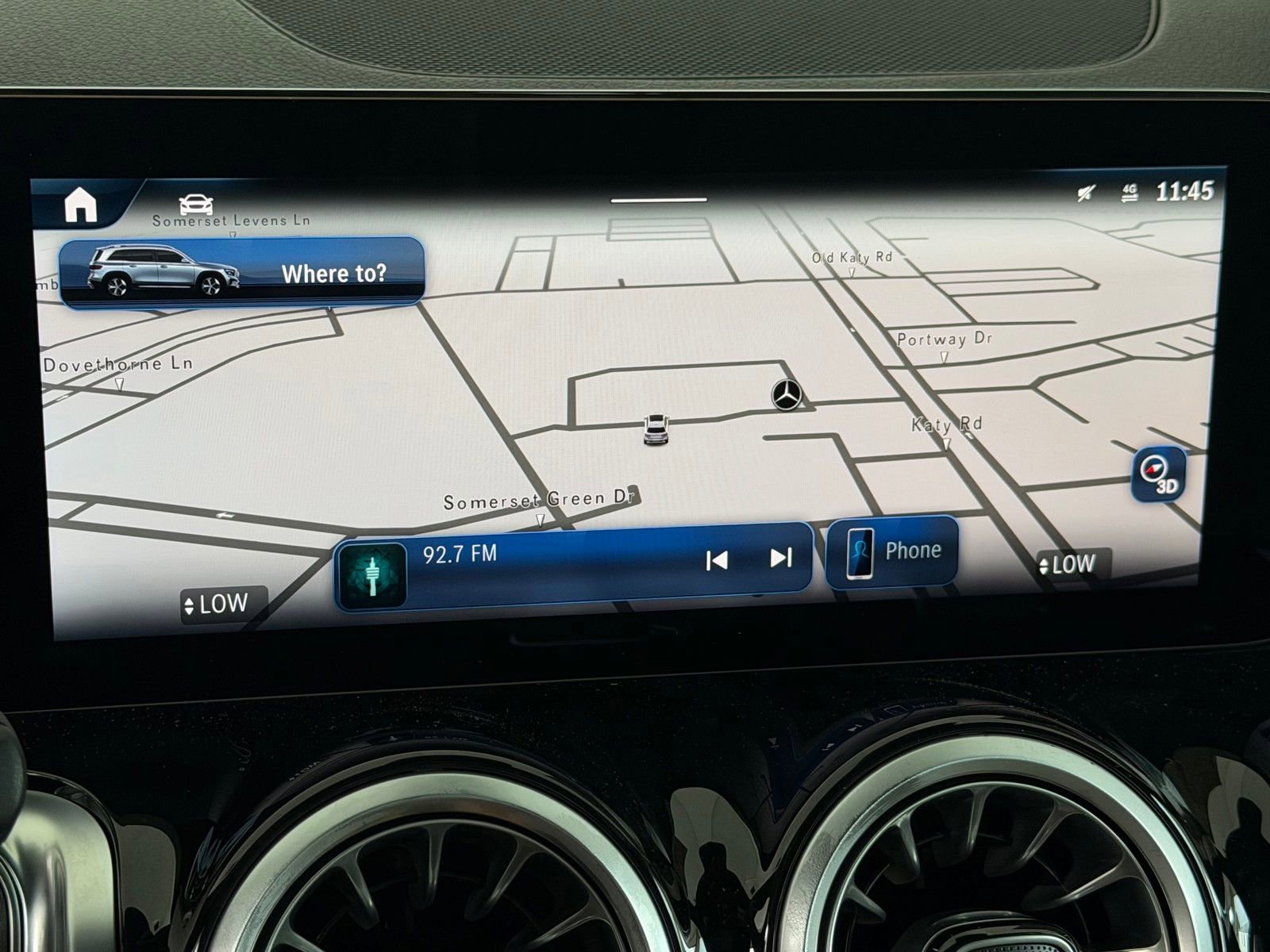 New 2026 Starling Blue Metallic Mercedes-Benz GLB 250 image 34
