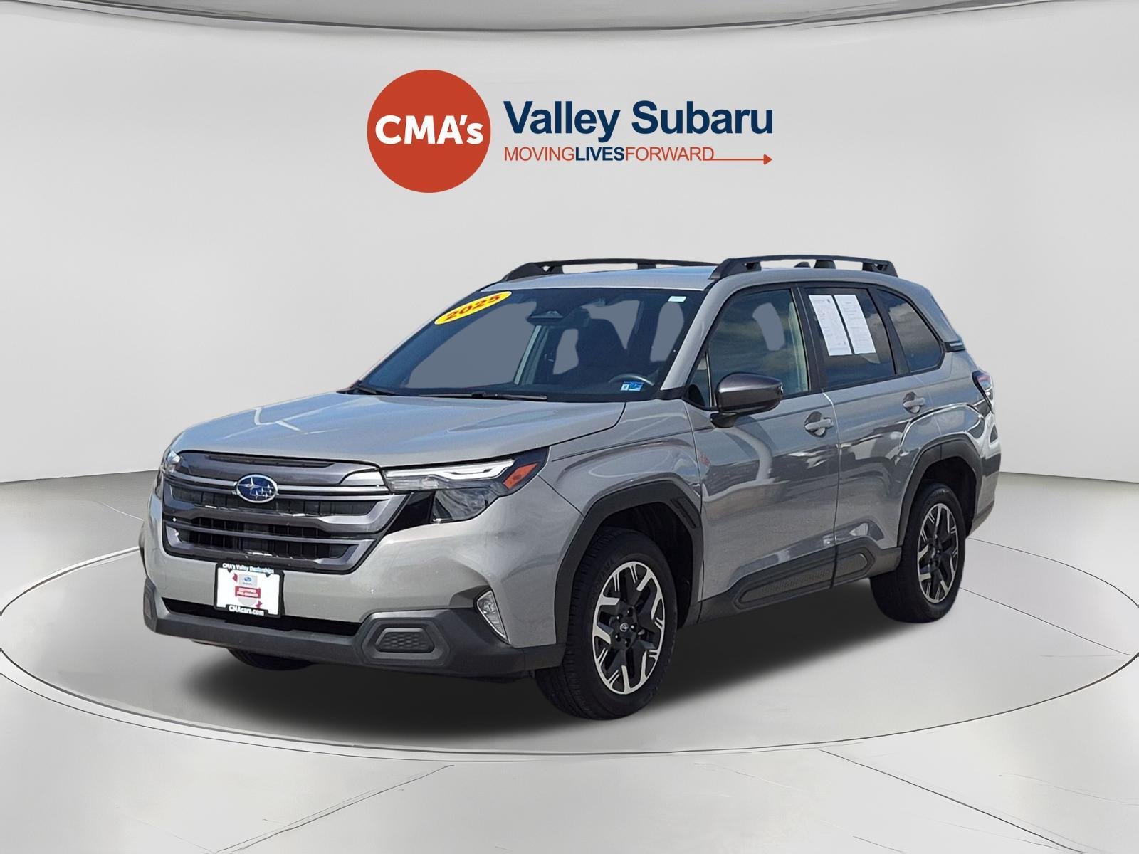 Used 2025 River Rock Pearl Subaru Premium image 1