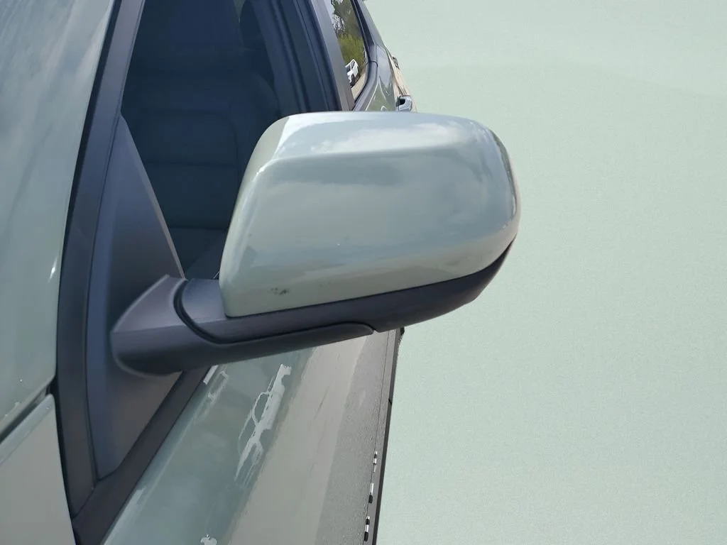 Used 2025 Cacti Green Chevrolet LT image 45