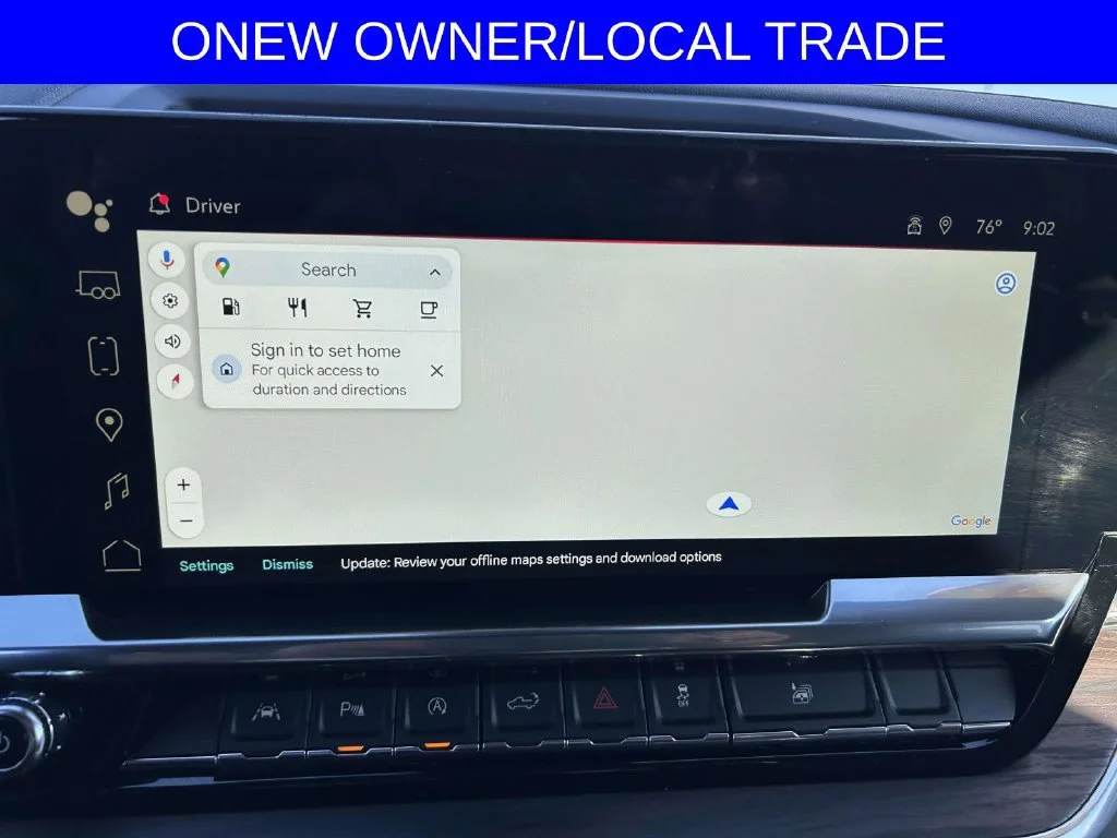 Used 2024 Volcanic Red Tintcoat GMC SLT image 18