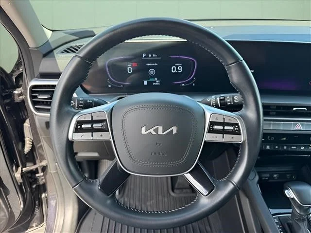 Used 2025 Gray Kia S image 26