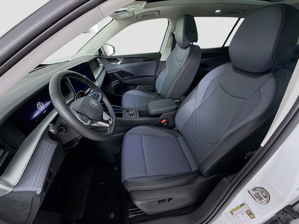 2026 Volkswagen Tiguan SE - Photo 21