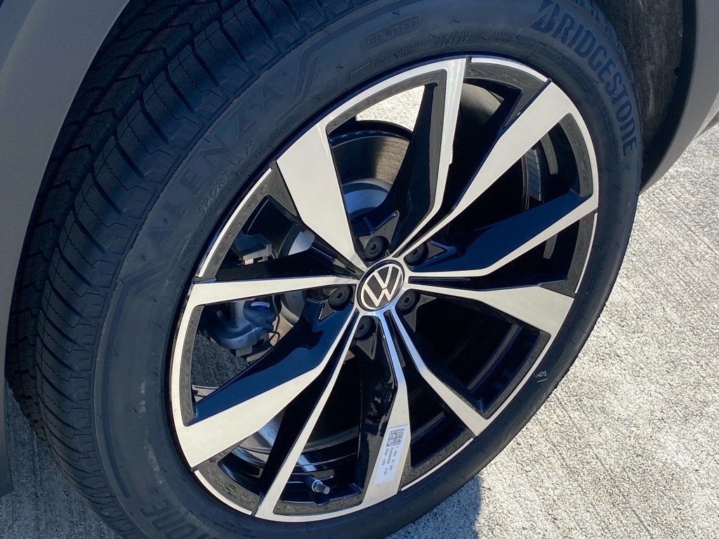 2026 Volkswagen Atlas Cross Sport SEL Premium R-LINE - Photo 15