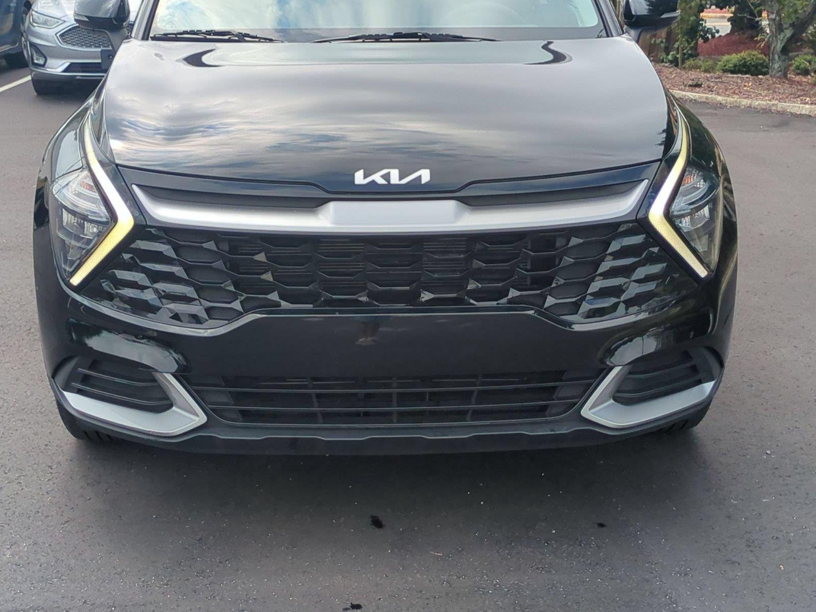 Used 2023 Ebony Black Kia EX image 14