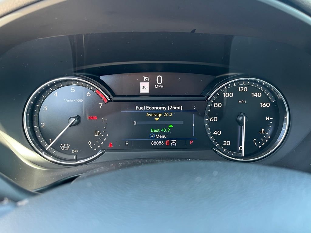 Used 2019 Silver Cadillac Premium Luxury image 35