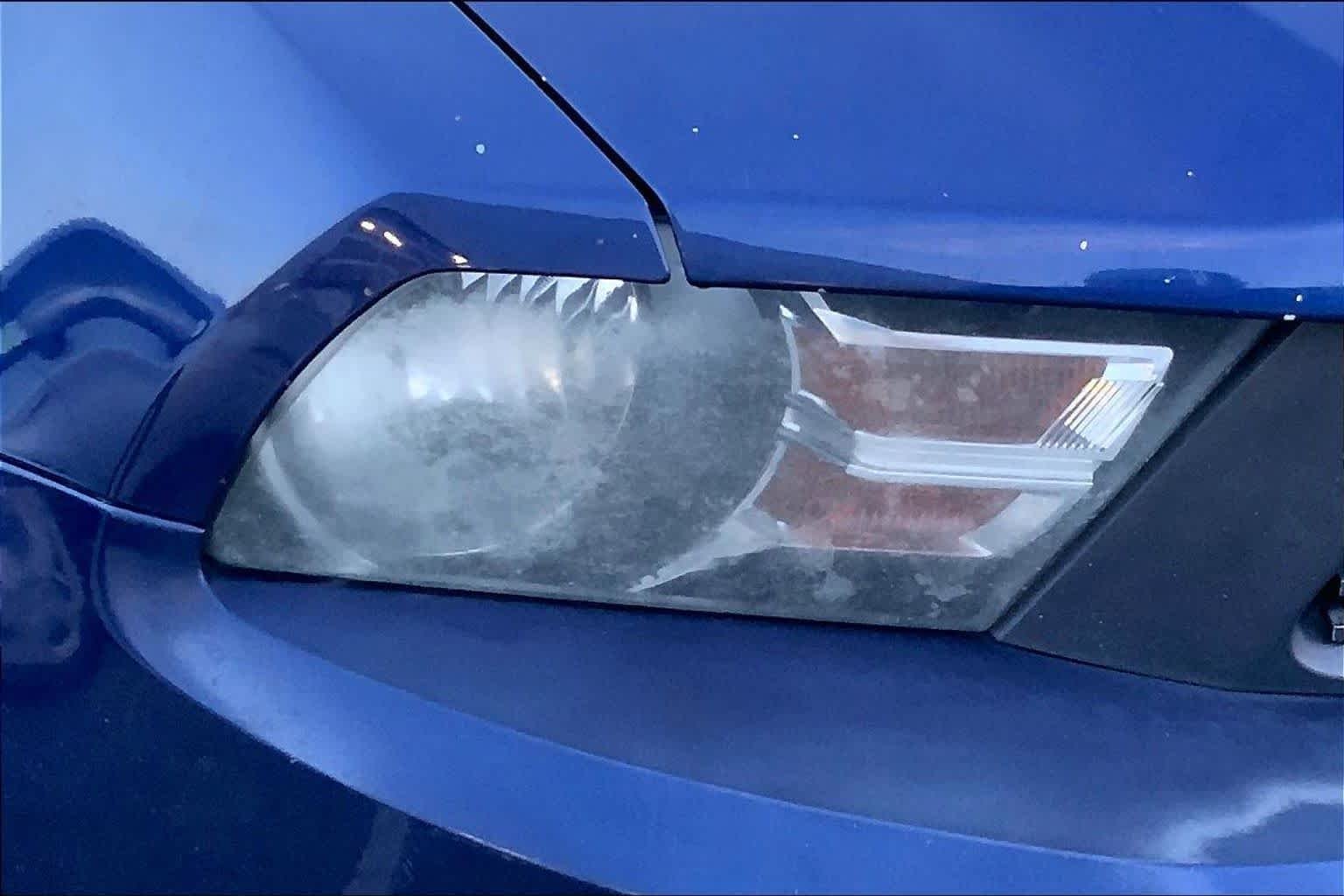 Used 2011 Kona Blue Metallic Ford V6 image 22
