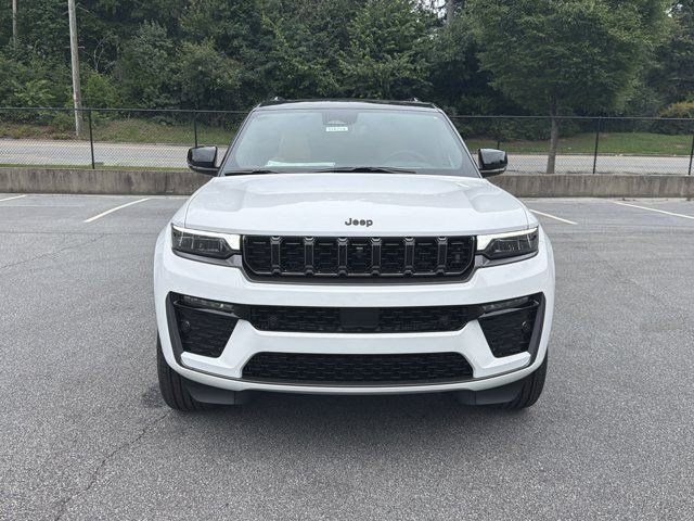 New 2026 White/off-white Jeep Summit image 2