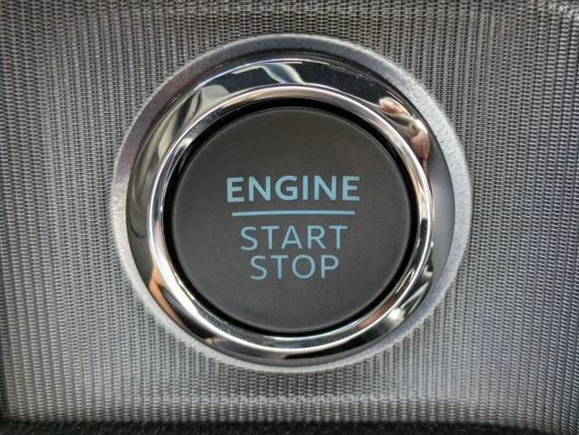 New 2027 White Ford Platinum image 28