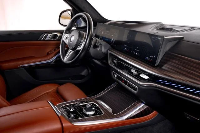 Used 2024 Frozen Pure Gray Metallic BMW M60i image 50