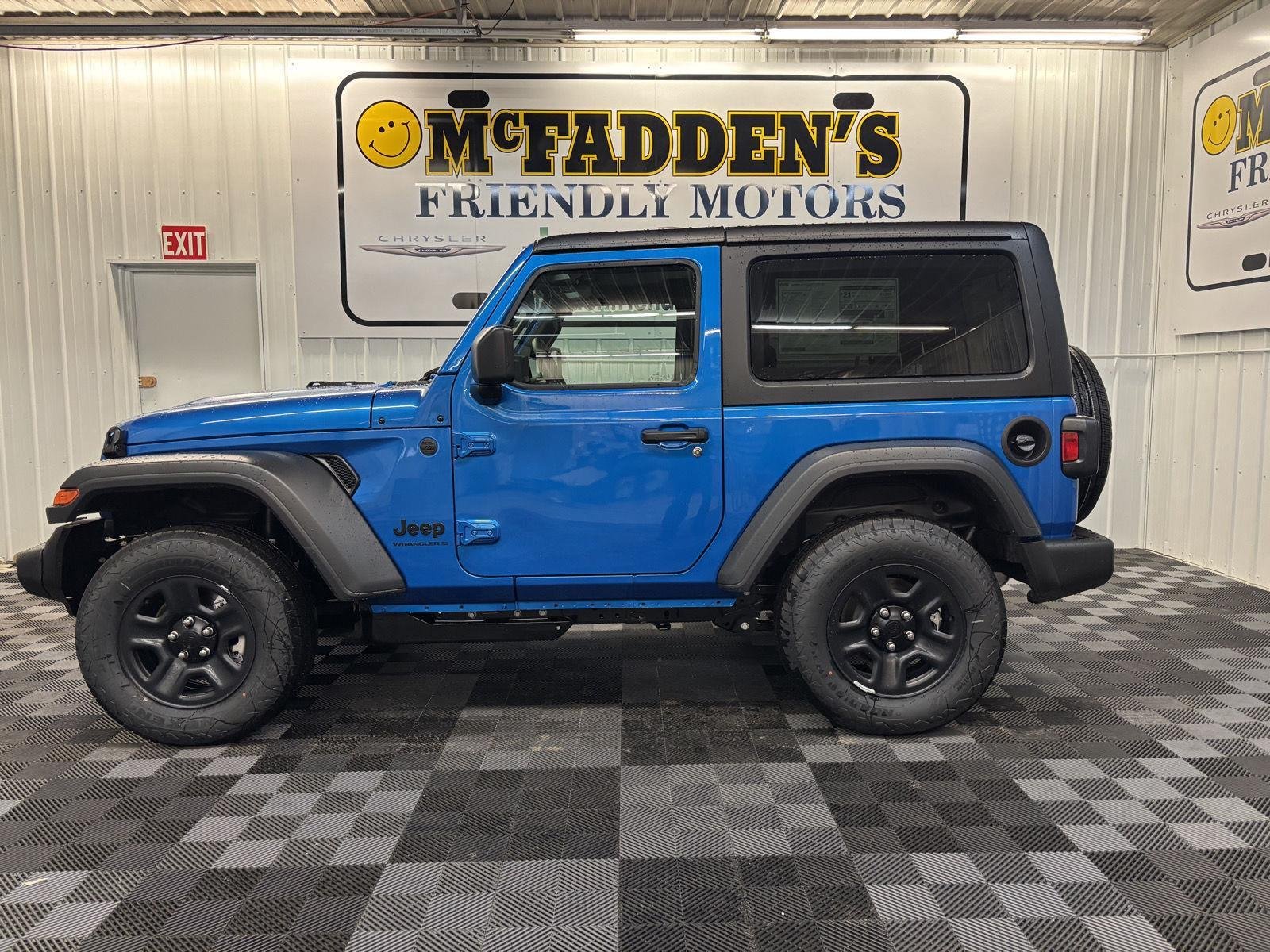 New 2026 Hydro Blue Pearl-Coat Exterior Paint Jeep Sport image 6