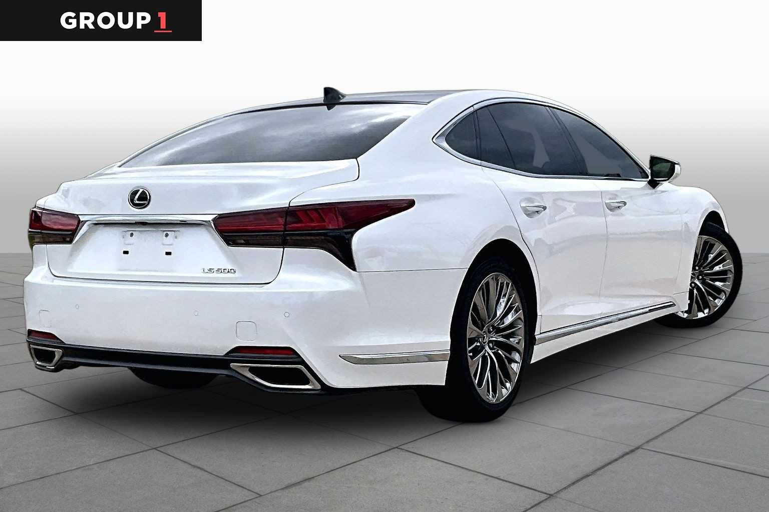 Used 2023 Eminent White Pearl Lexus  image 11