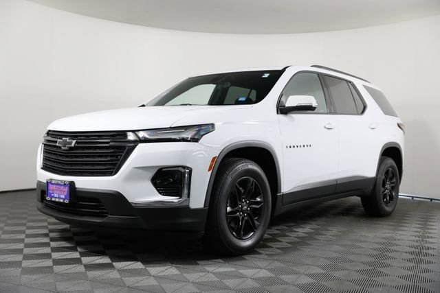 2023 Chevrolet Traverse AWD LS's photo