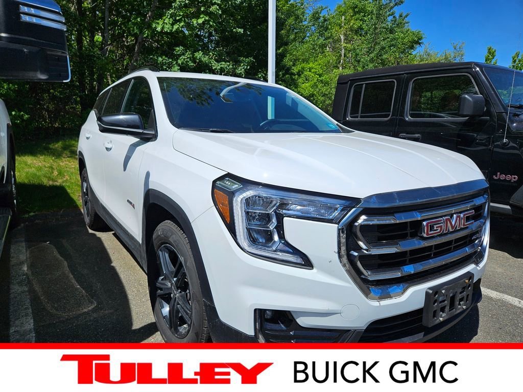 2024 GMC Terrain AT4 AWD's photo