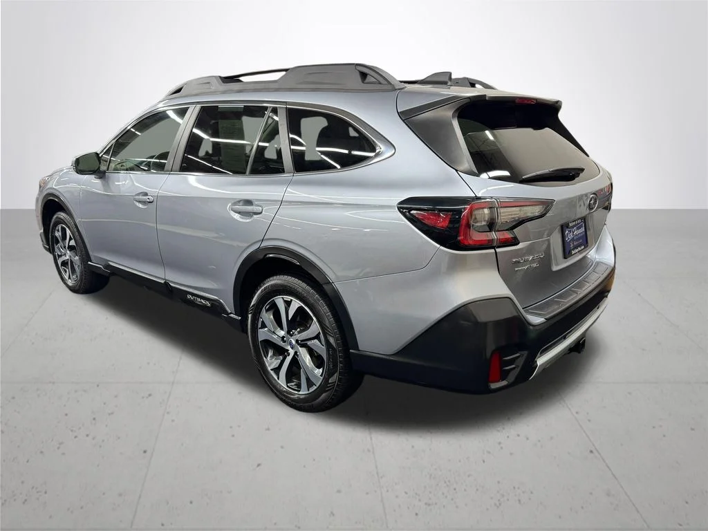 Used 2021 Silver Subaru Limited image 4