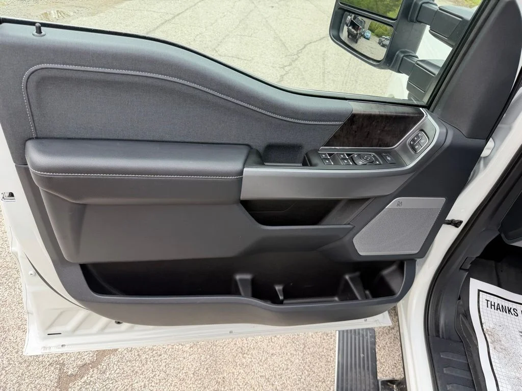 2025 Ford F-350 Super Duty Lariat - Photo 15