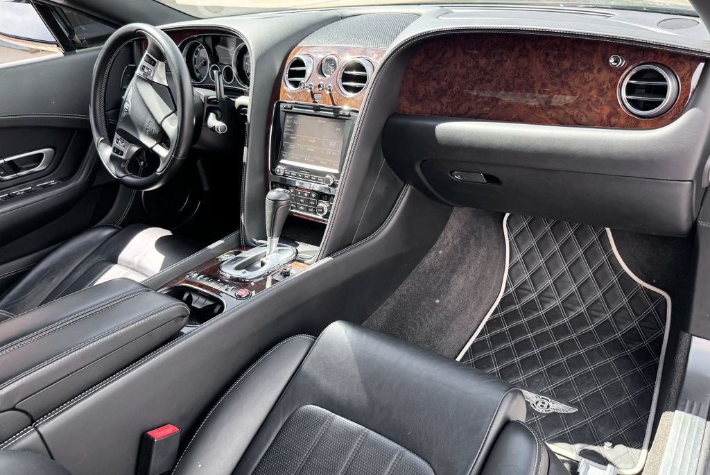 Used 2012 Black Bentley Base image 37