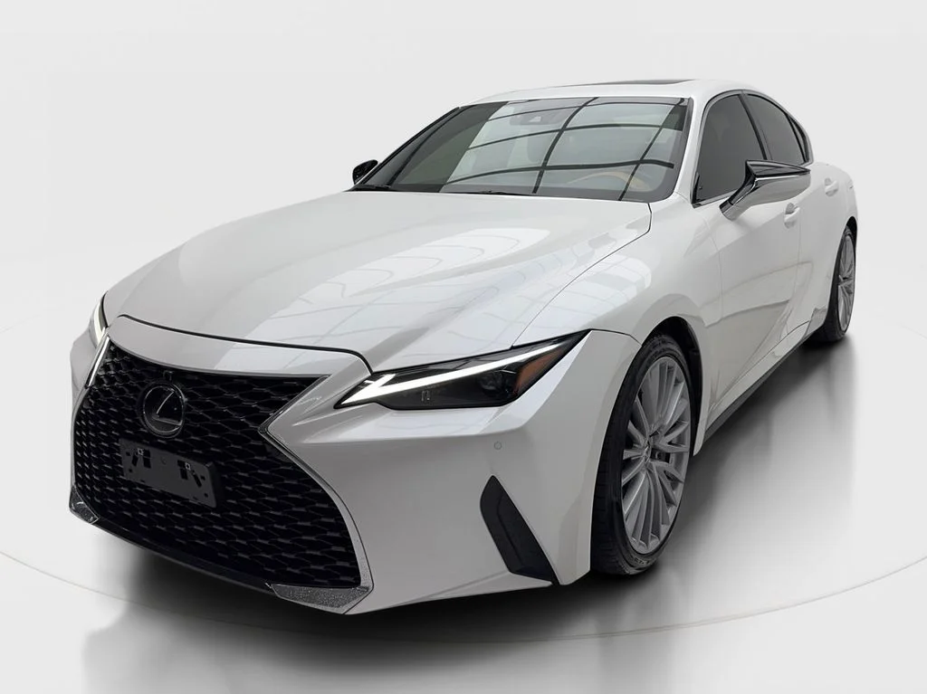 Used 2024 White Lexus 300 image 4