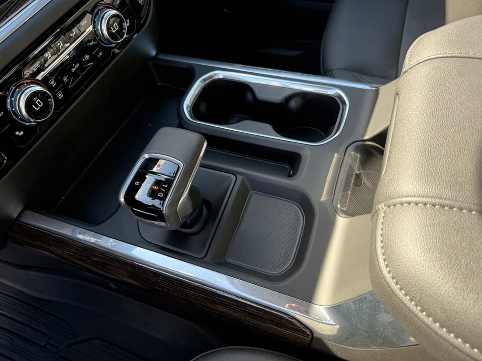 2026 GMC SIERRA - Image 25