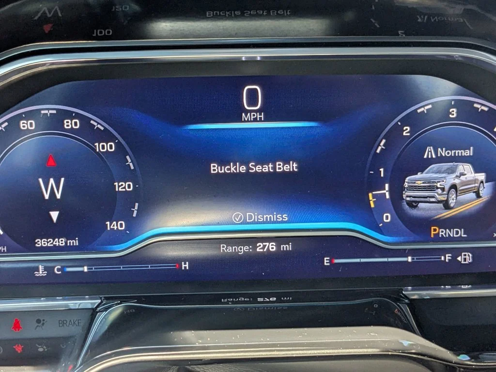 Used 2022 Summit White Chevrolet LT image 15