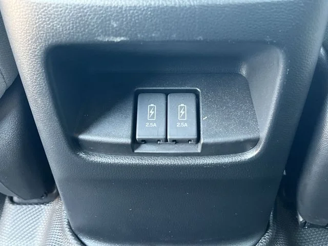 Used 2022  Honda EX image 37