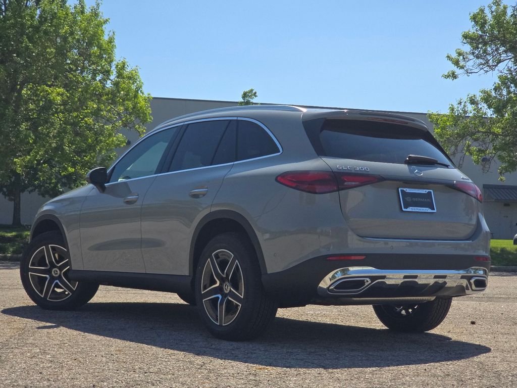 New 2026 MANUFAKTUR Alpine Grey Mercedes-Benz GLC 300 image 15
