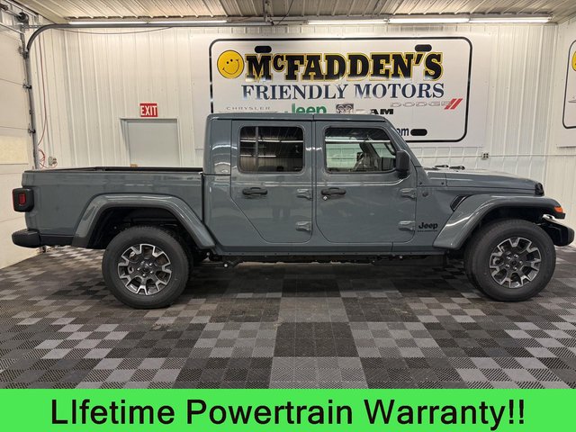 2026 Jeep Gladiator Sahara