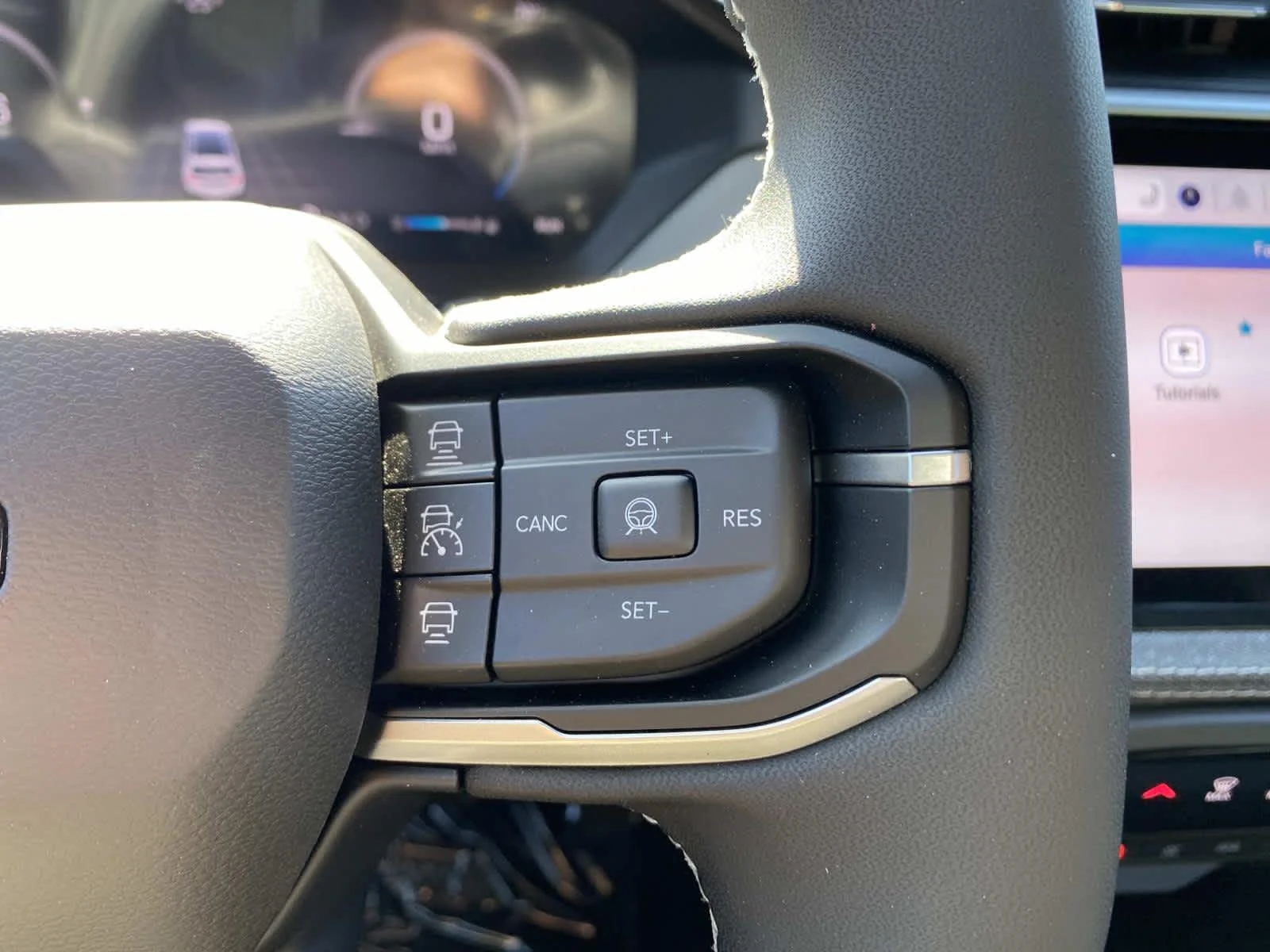New 2026 Sting-Gray Clearcoat Jeep Laredo image 12