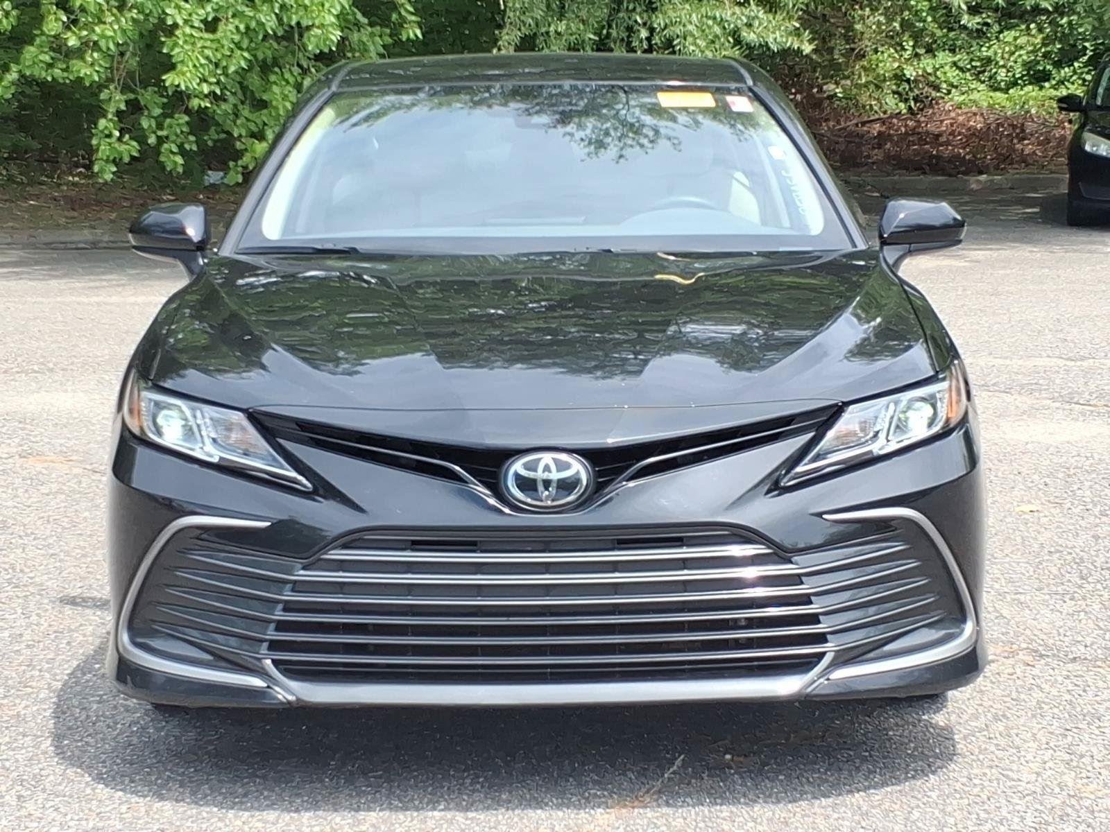 Used 2024  TOYOTA  image 2