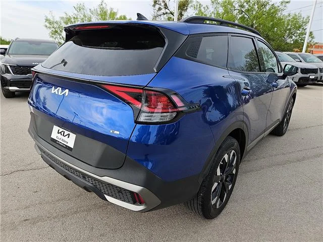 Used 2023 Sapphire Blue KIA X-Line All-Wheel Drive image 4
