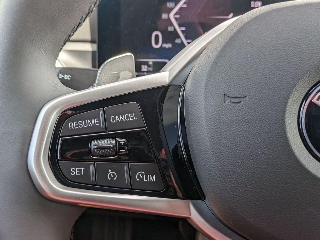 2025 BMW 3 Series 330i - Photo 15
