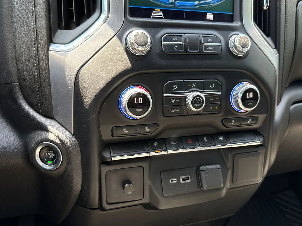 Used 2022 Black GMC Elevation image 23