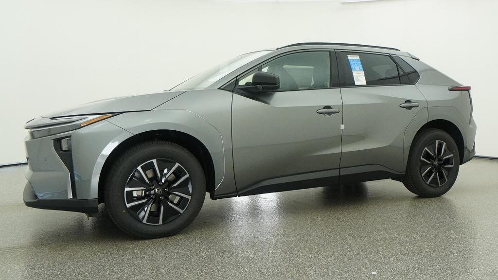 New 2026 Heavy Metal Toyota XLE image 4