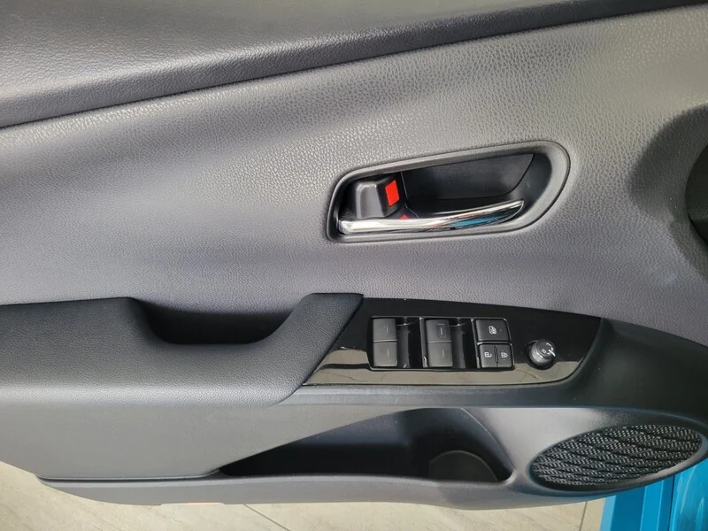 Used 2019 Blue Magnetism TOYOTA PREMIUM image 18