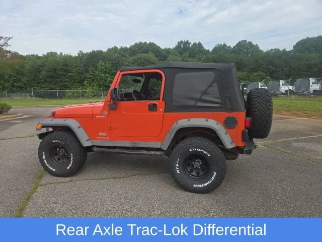 Used 2005 Impact Orange Cle Jeep Sport image 21