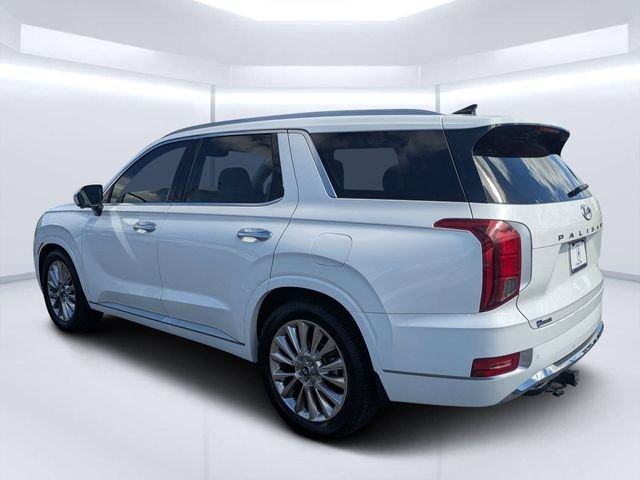 Used 2020 White Hyundai Limited image 5