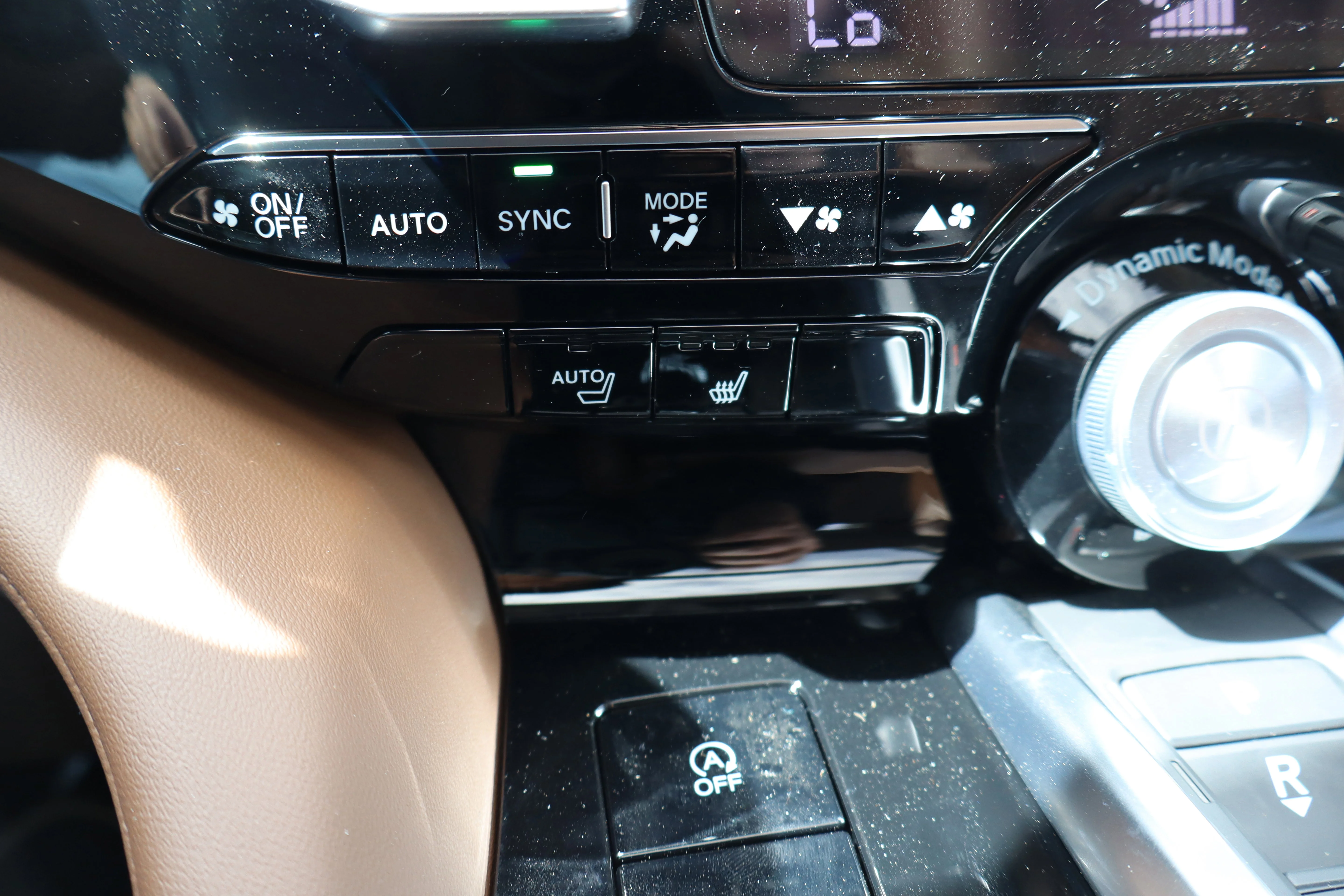 New 2026 Liquid Carbon Metallic Acura w/Technology Package image 18