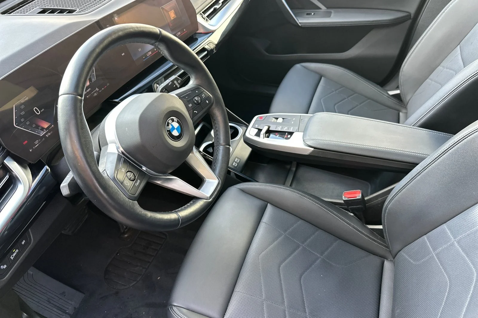 Used 2023 Jet Black BMW xDrive28i image 9