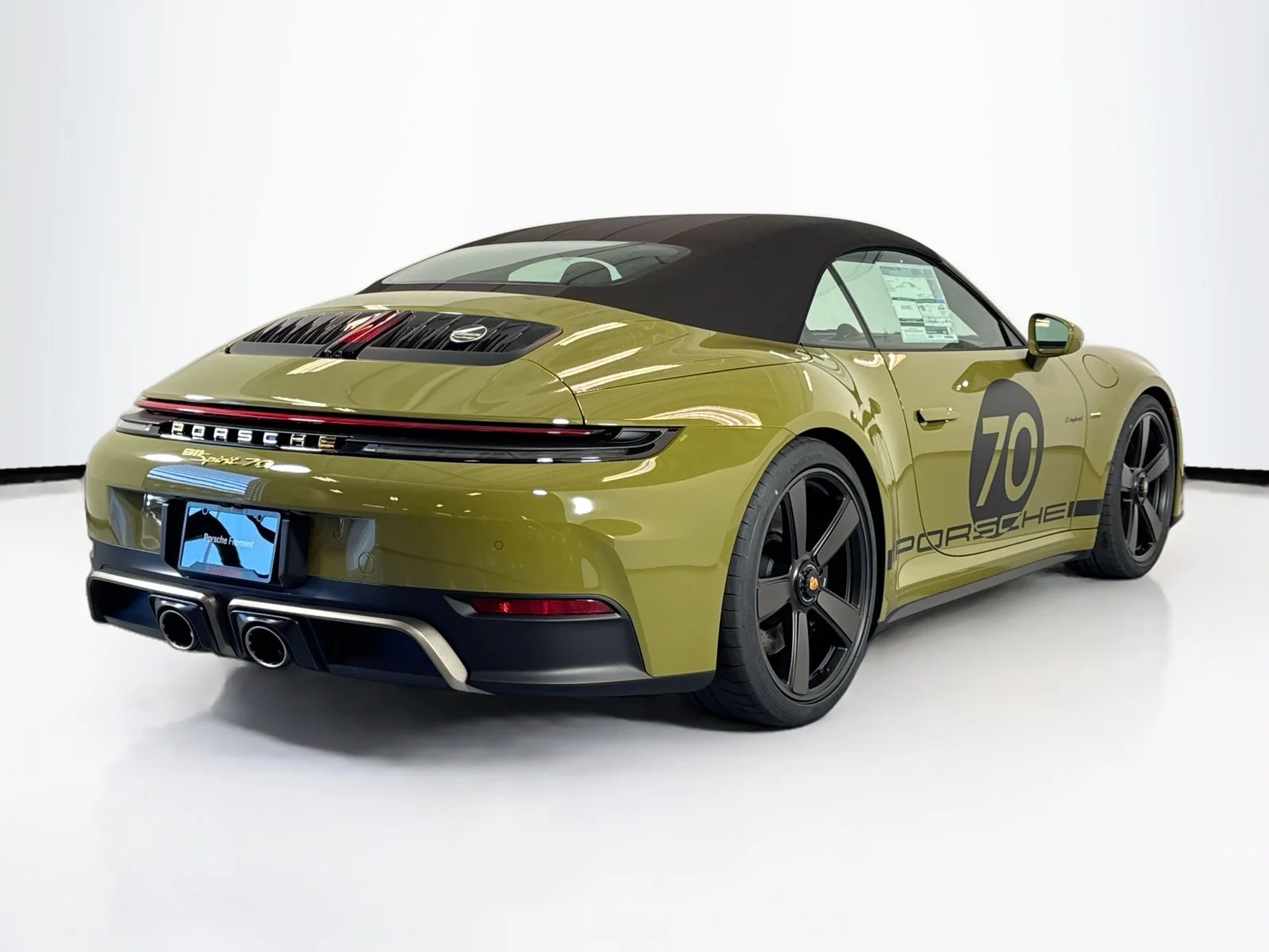 New 2026 Olive Neo Porsche Spirit 70 image 9