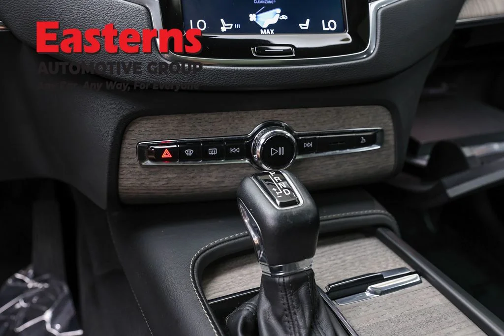 Used 2022 Black Volvo T6 Inscription image 19