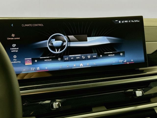Used 2027 Gray Metallic BMW xDrive40i image 16