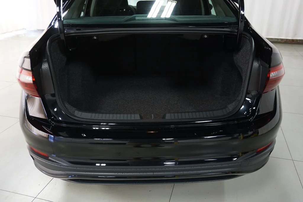 New 2026 Black Volkswagen 1.5T S image 23