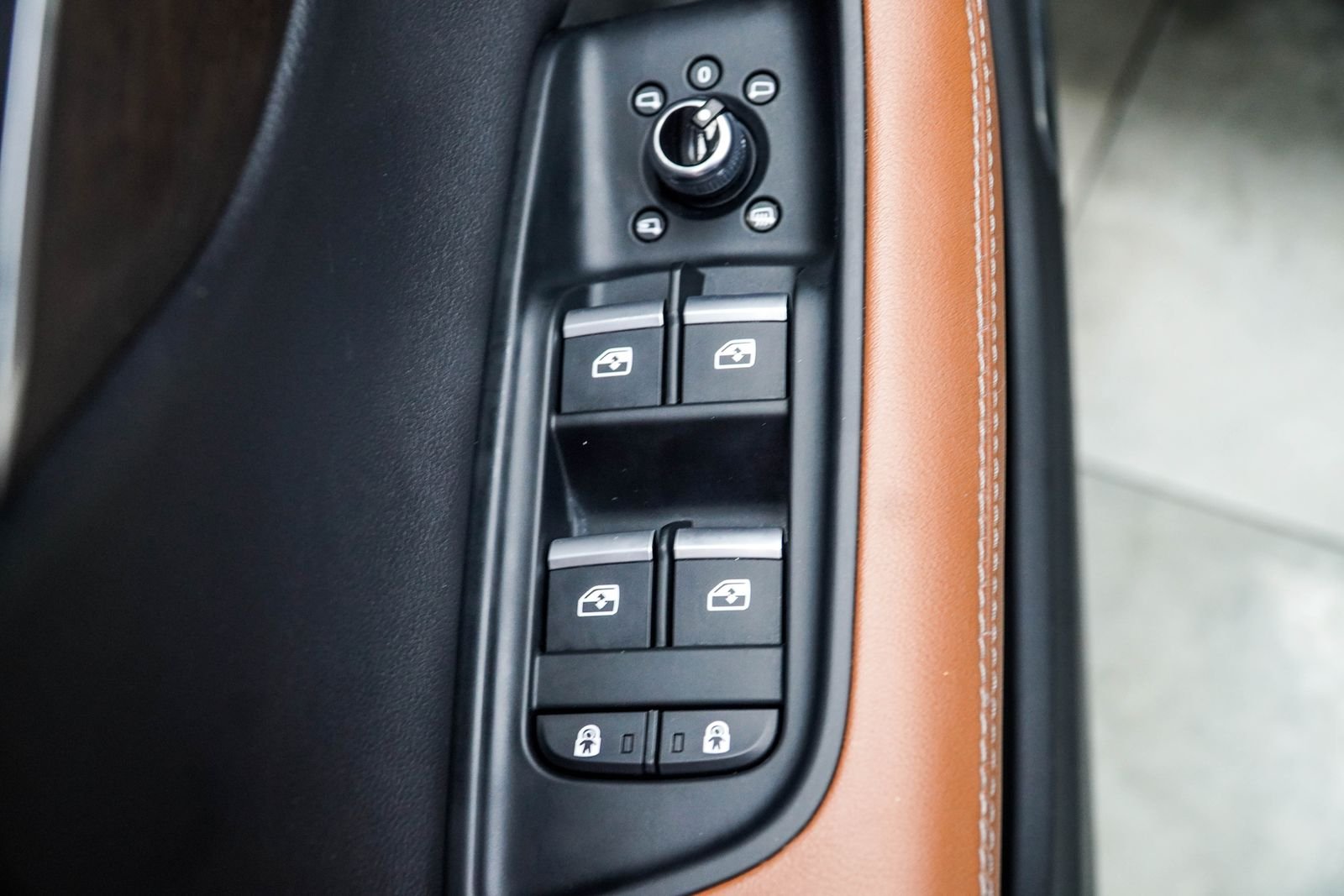 Used 2025 Black Audi 55 Premium Plus image 36