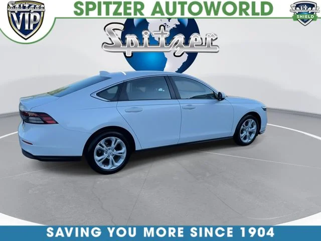Used 2025 Platinum White Pearl Honda LX image 10