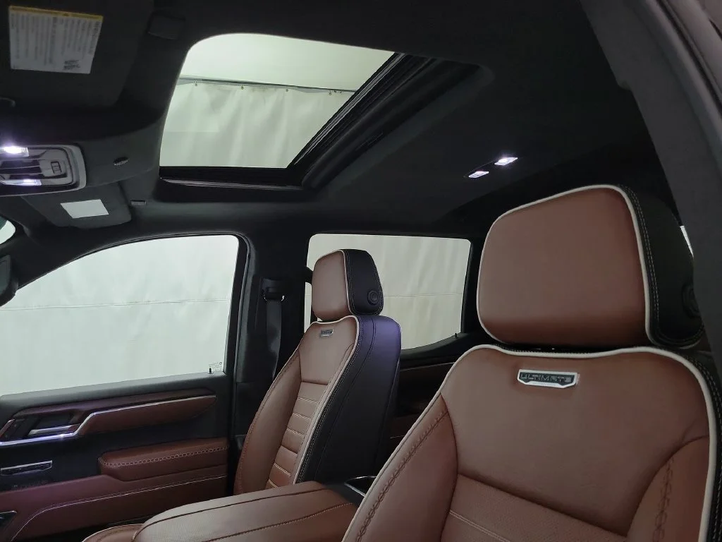 2025 GMC Sierra 1500 Denali Ultimate - Photo 11