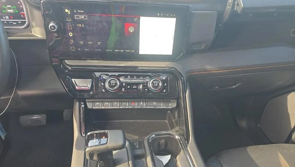 Used 2023 Summit White GMC AT4 image 7